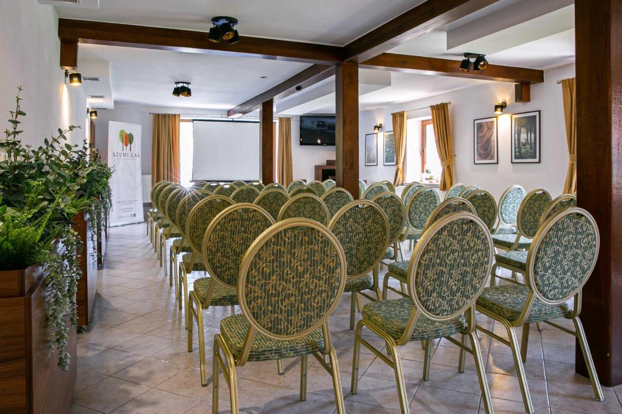 Szumi Las Events & Apartments Regimin Esterno foto