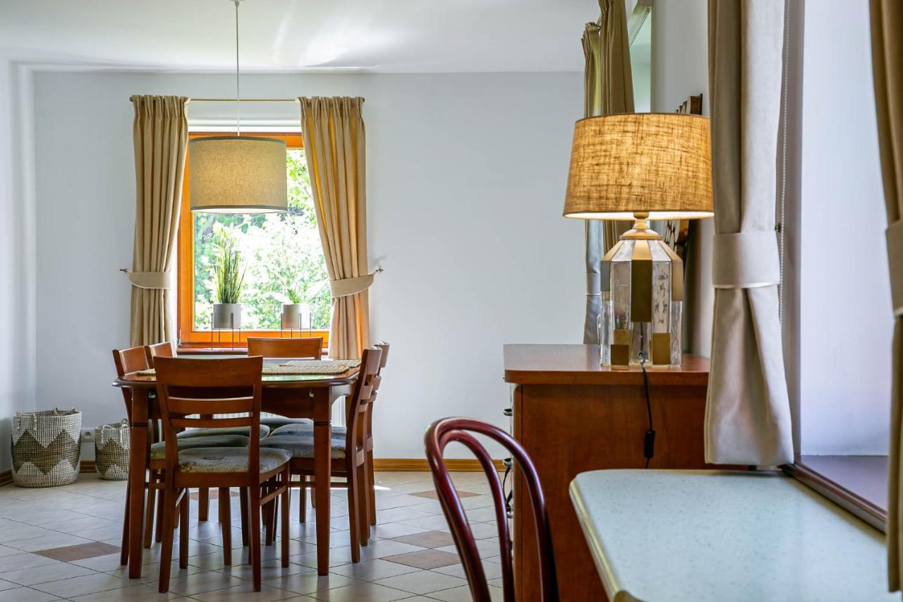 Szumi Las Events & Apartments Regimin Esterno foto